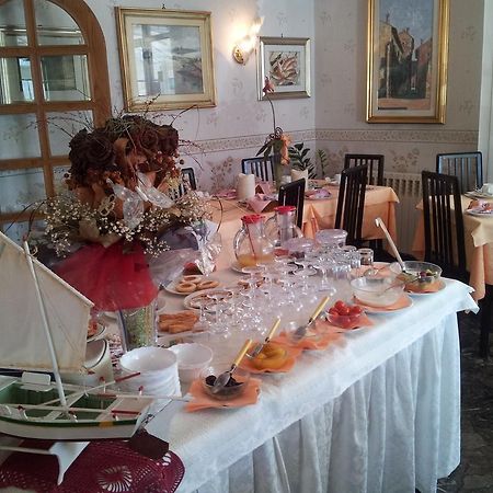 Meuble Al Ponte Hotel Grado Luaran gambar