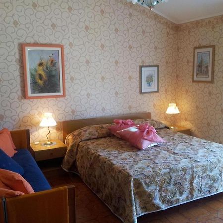 Meuble Al Ponte Hotel Grado Luaran gambar