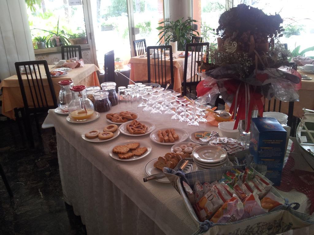 Meuble Al Ponte Hotel Grado Luaran gambar